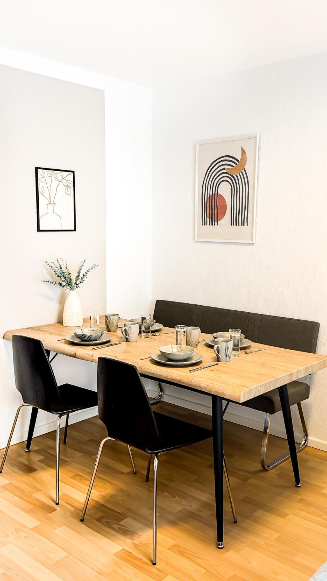Charmantes 3-zi-apartment Am Schloessle In Lechhausen-garage-balkon-kueche-smart Tv Apartment Augsburg